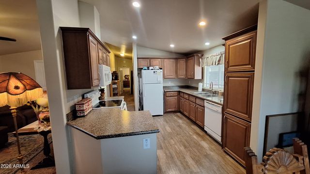 6960 W Peoria Avenue 68, Peoria, AZ 85345