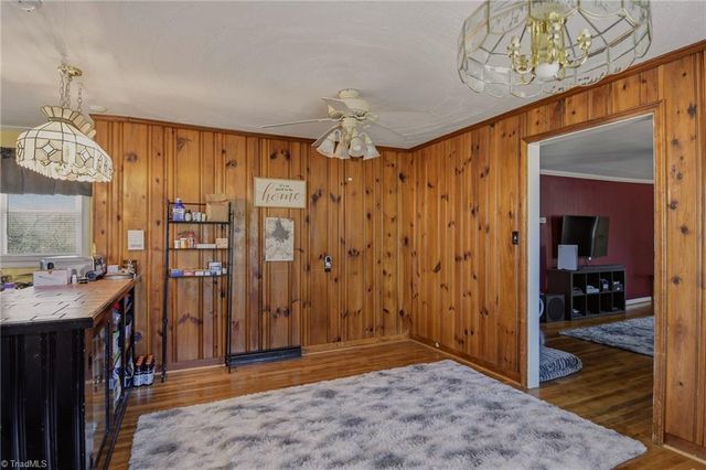 4585 Oak Ridge Drive, Winston-salem, NC 27105