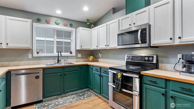 19721 47th Avenue NE, Arlington, WA 98223