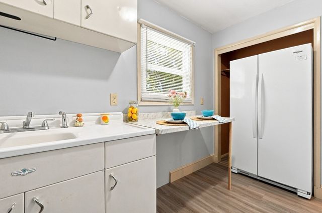 2228 Acushnet Ave, New Bedford, MA 02745