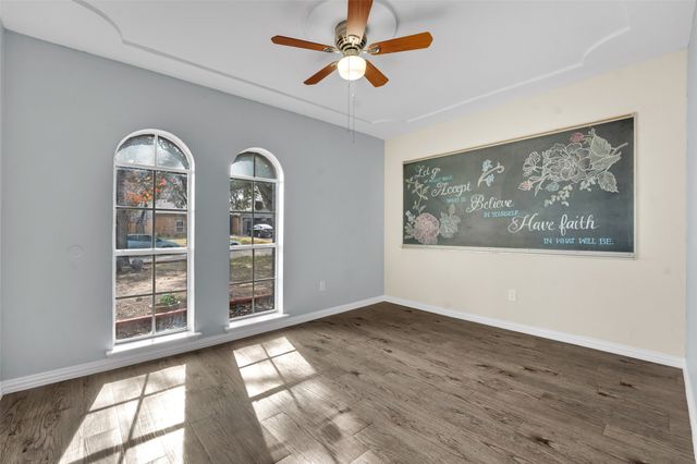 1007 Kay Lynn Street, Mansfield, TX 76063