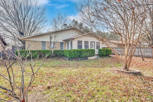 1007 Kay Lynn Street, Mansfield, TX 76063