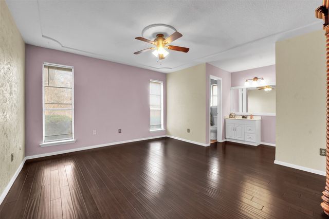 1007 Kay Lynn Street, Mansfield, TX 76063