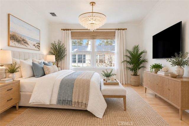 515 San Vicente D, Santa Monica, CA 90402