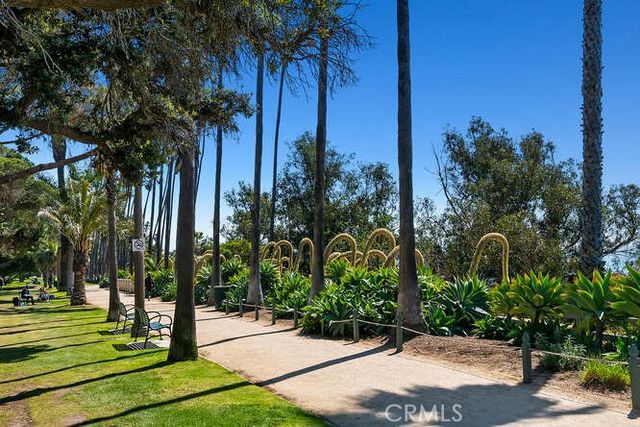 515 San Vicente D, Santa Monica, CA 90402
