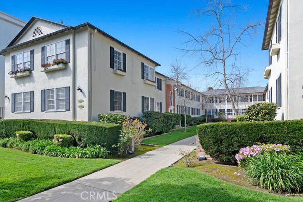 515 San Vicente D, Santa Monica, CA 90402