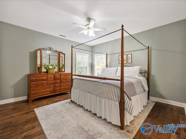 2704 Deford Mill Road SE, Owens Cross Roads, AL 35763