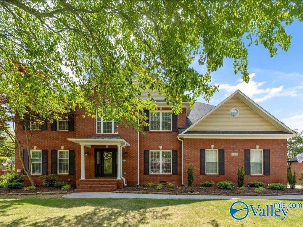 2704 Deford Mill Road SE, Owens Cross Roads, AL 35763