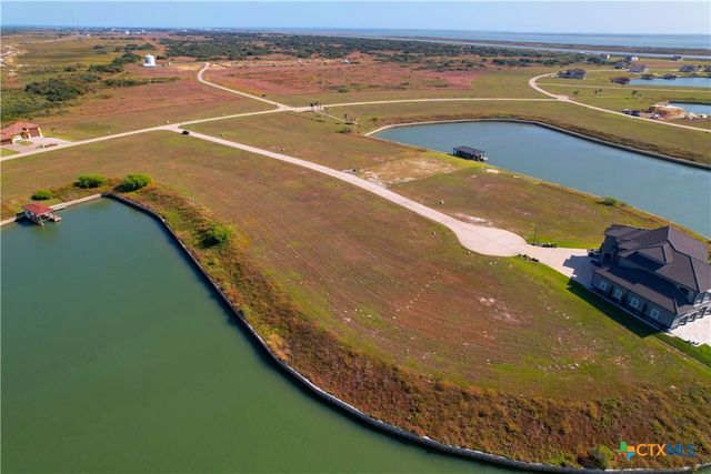 286 Blanc Court, Port O'connor, TX 77982