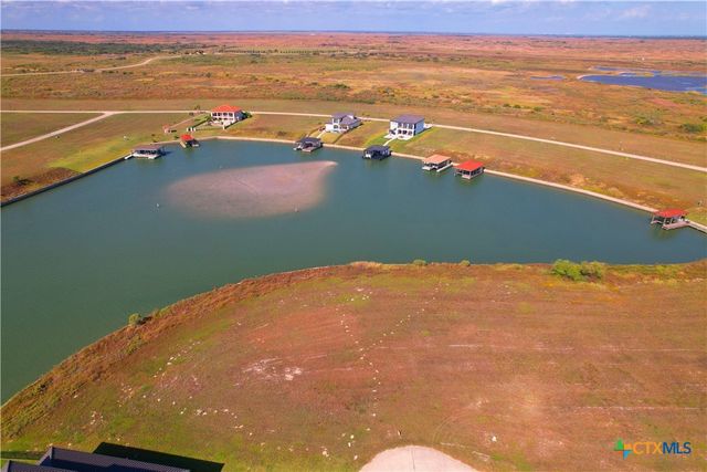 286 Blanc Court, Port O'connor, TX 77982