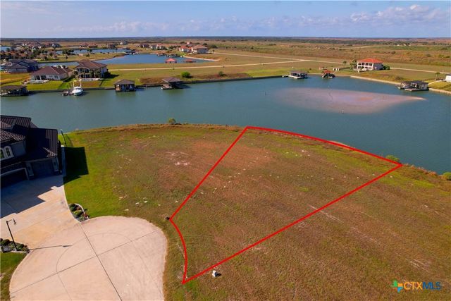 286 Blanc Court, Port O'connor, TX 77982