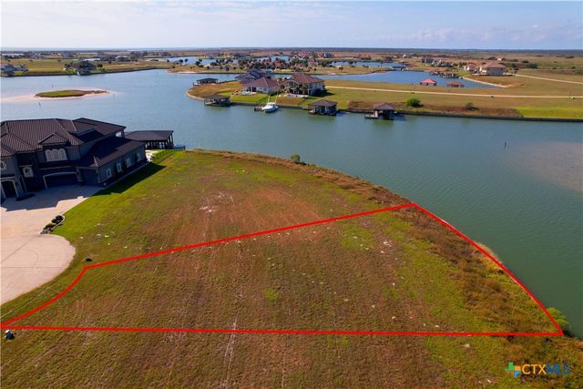 286 Blanc Court, Port O'connor, TX 77982
