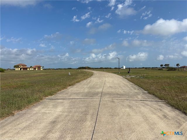 286 Blanc Court, Port O'connor, TX 77982