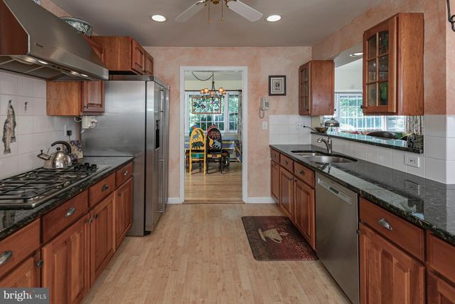 279 RIVER RD, Belle Mead, NJ 08502
