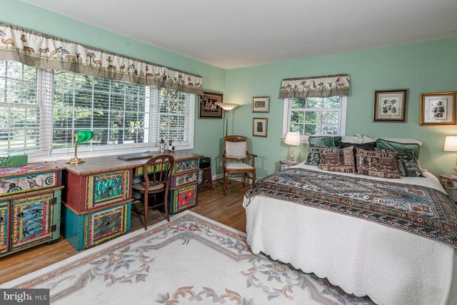 279 RIVER RD, Belle Mead, NJ 08502