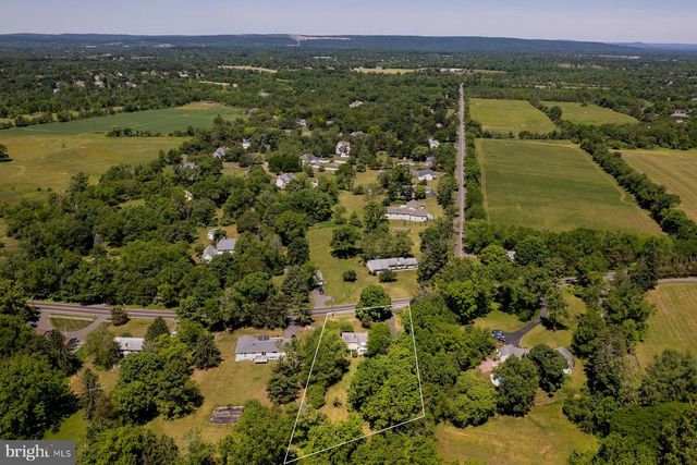 279 RIVER RD, Belle Mead, NJ 08502