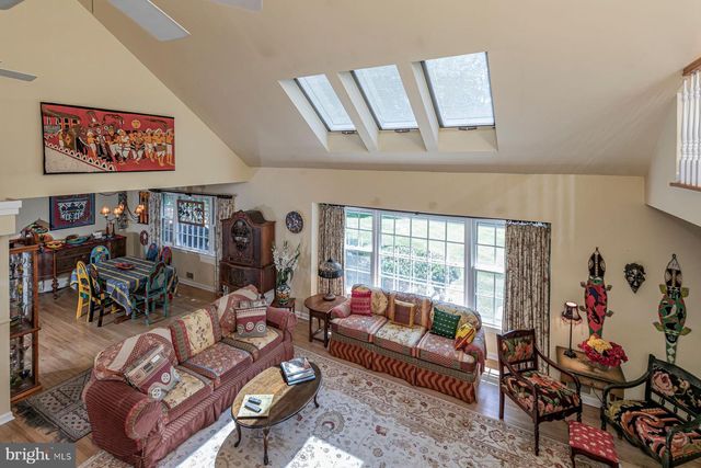 279 RIVER RD, Belle Mead, NJ 08502