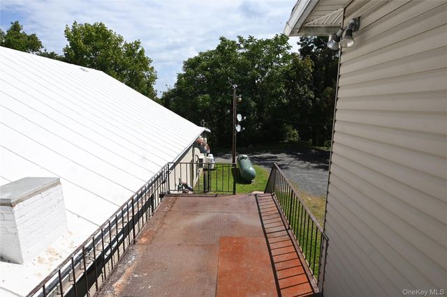 1298 Route 9W B, Marlboro, NY 12542