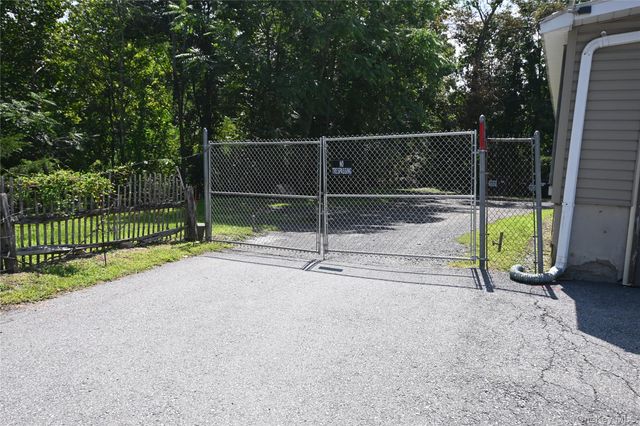 1298 Route 9W B, Marlboro, NY 12542