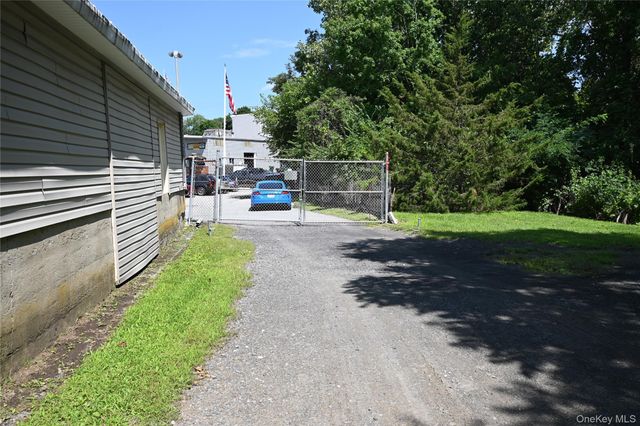 1298 Route 9W B, Marlboro, NY 12542