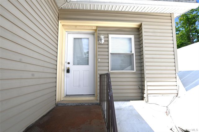 1298 Route 9W B, Marlboro, NY 12542