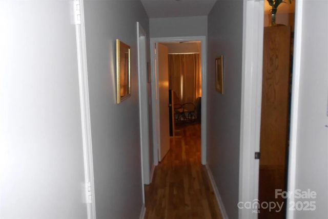 6148 Meadow Rose Lane, Charlotte, NC 28215