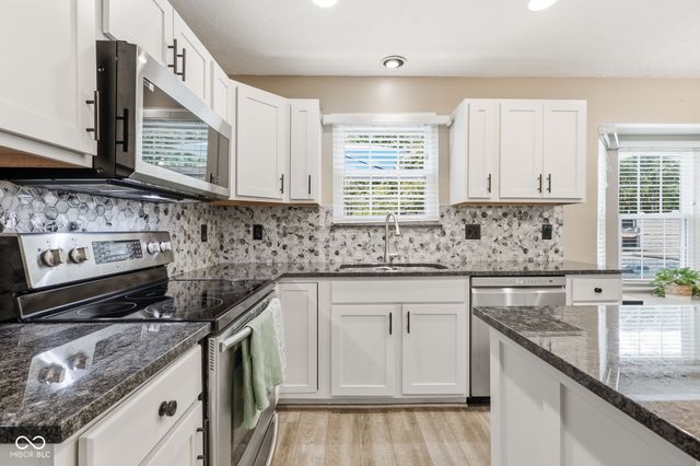 3066 Firestone Circle, Indianapolis, IN 46234