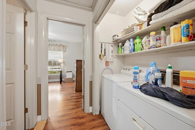 101 Hedgerow Court, Cary, NC 27513