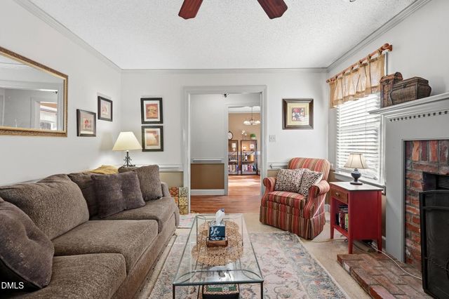 101 Hedgerow Court, Cary, NC 27513