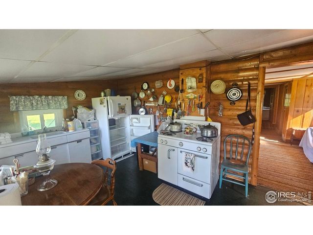 1364 Red Bluff Rd, Livermore, CO 80536