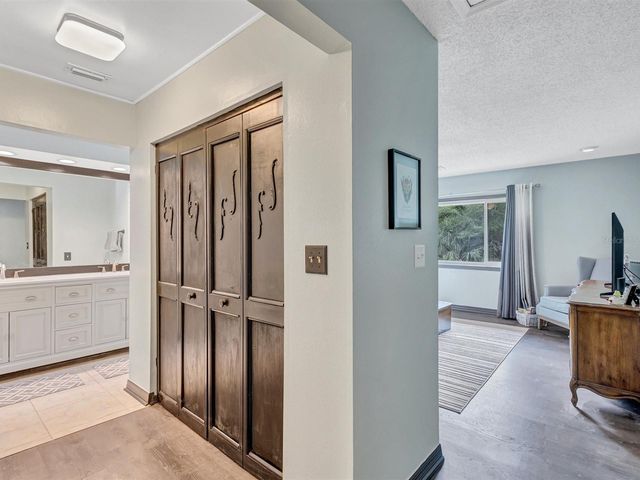 7581 CUMBERLAND ROAD 7, Seminole, FL 33777
