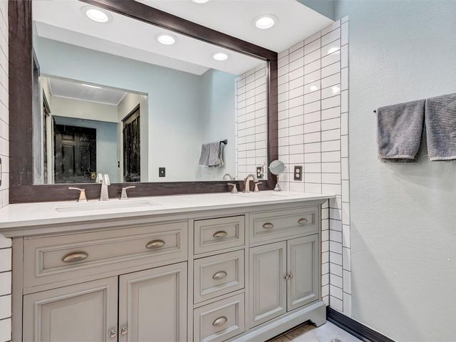 7581 CUMBERLAND ROAD 7, Seminole, FL 33777