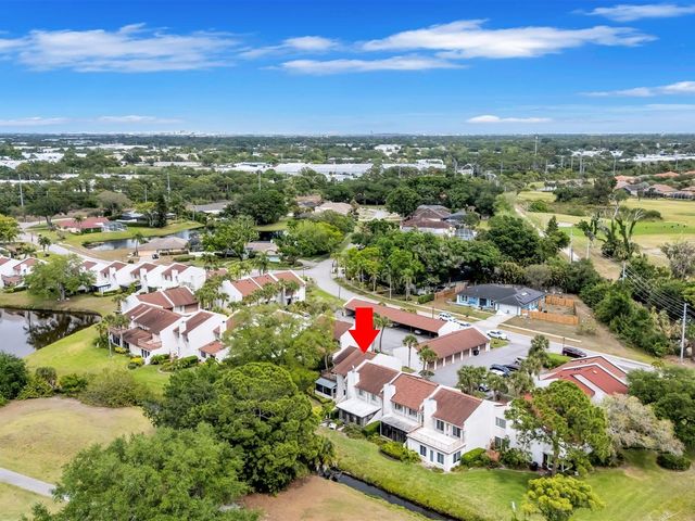 7581 CUMBERLAND ROAD 7, Seminole, FL 33777