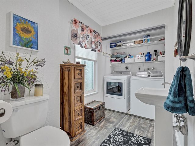 7581 CUMBERLAND ROAD 7, Seminole, FL 33777