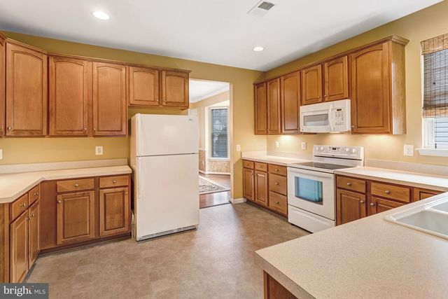 4030 GREAT HARVEST CT, Dumfries, VA 22025