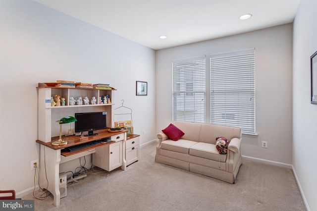 4030 GREAT HARVEST CT, Dumfries, VA 22025