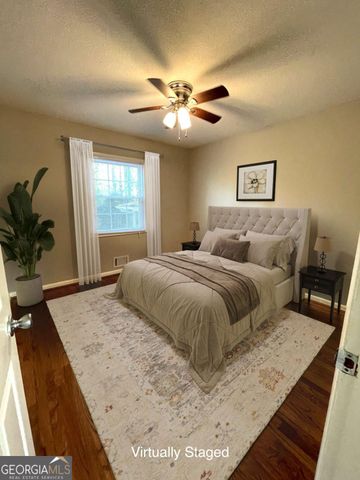 210 Davis Estates Road, Athens, GA 30606