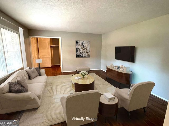 210 Davis Estates Road, Athens, GA 30606