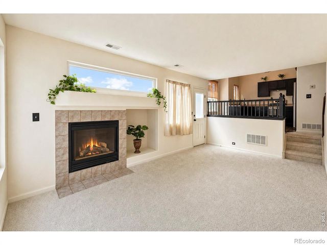 1104 Fall River Circle, Longmont, CO 80504