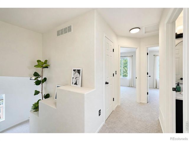 1104 Fall River Circle, Longmont, CO 80504