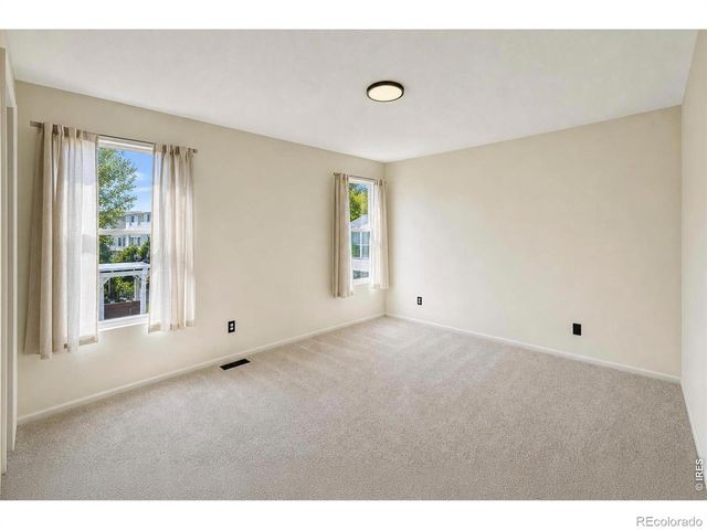 1104 Fall River Circle, Longmont, CO 80504
