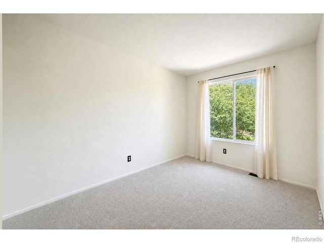 1104 Fall River Circle, Longmont, CO 80504