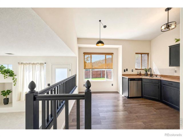 1104 Fall River Circle, Longmont, CO 80504