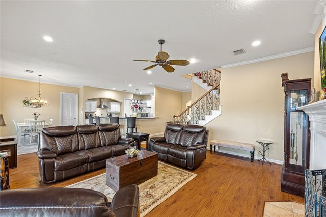 3015 River Forest Dr, Richmond, TX 77406