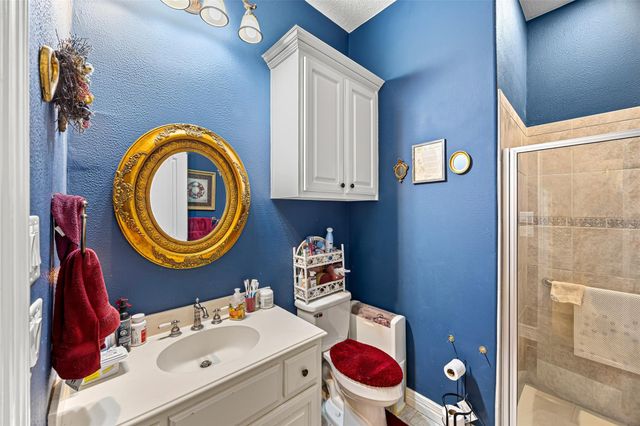 3015 River Forest Dr, Richmond, TX 77406