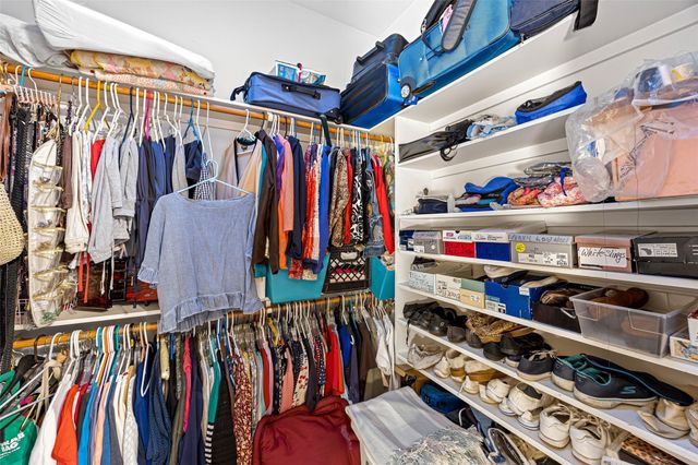 3015 River Forest Dr, Richmond, TX 77406