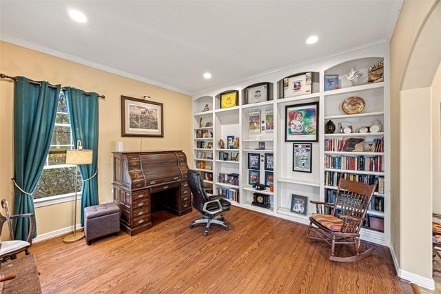 3015 River Forest Dr, Richmond, TX 77406