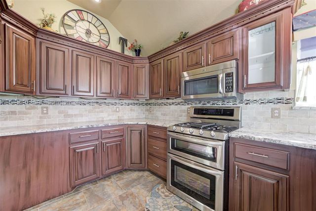 507 N Hogan Avenue, Guthrie, OK 73044