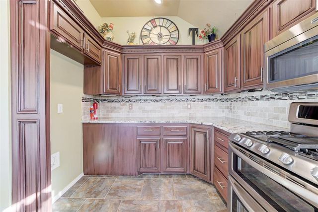 507 N Hogan Avenue, Guthrie, OK 73044