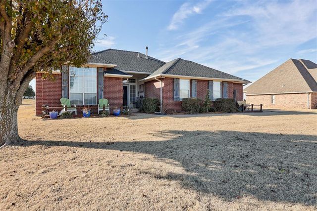 507 N Hogan Avenue, Guthrie, OK 73044